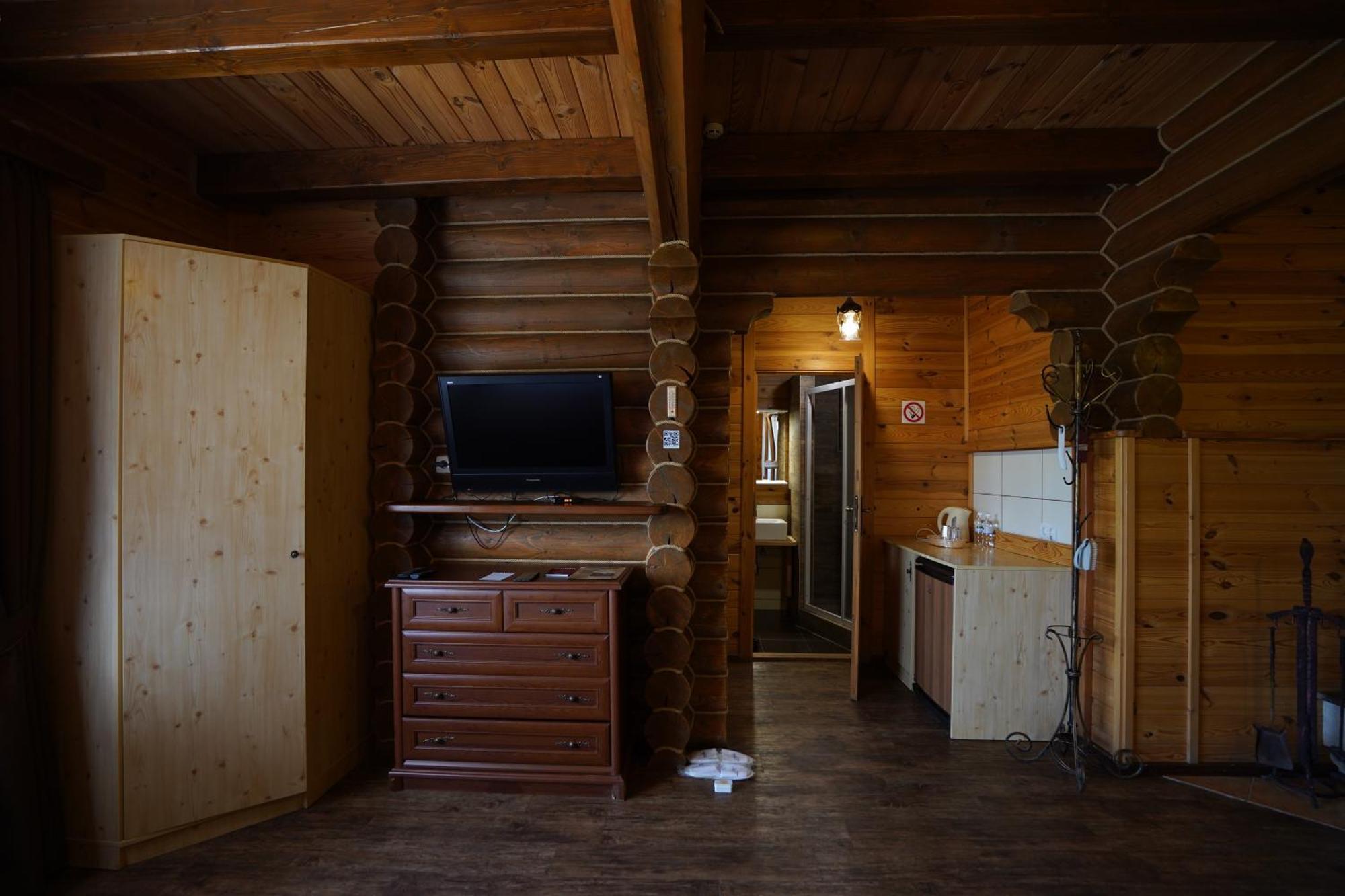 Hotel Ozero Vita Nizhniy Studenyy Exterior foto